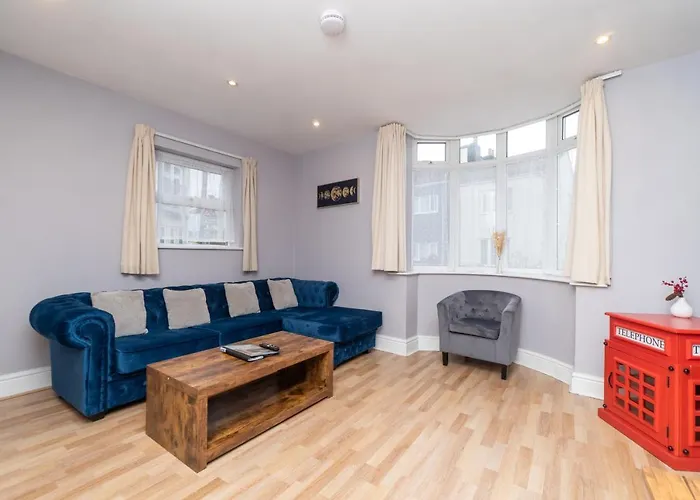 公寓 Spacious 2 Bed Southville Flat Near Harbourside 布里斯托